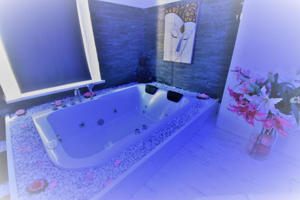 Jacuzzi Romantique 15 Min Etretat 1 Apartment Fecamp Exterior photo